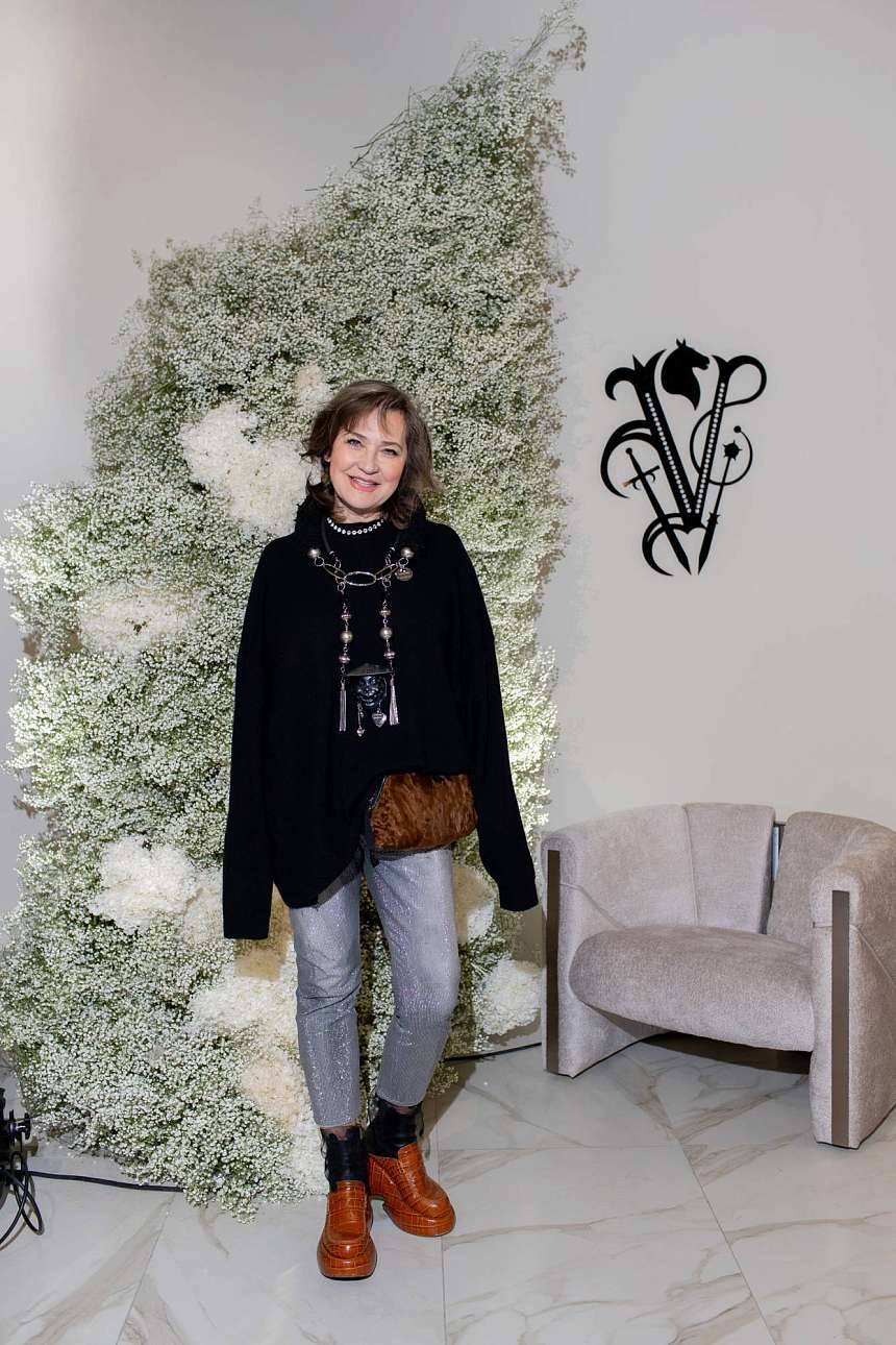 ТОРЖЕСТВЕННАЯ ЦЕРЕМОНИЯ ОТКРЫТИЯ ФЛАГМАНСКОГО ШОУ-РУМА VISIONNAIRE MOSCOW В ИНТЕРЬЕРНОМ ЦЕНТРЕ CASA RICCA EXPO