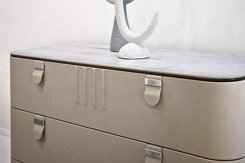 gmm-philly-dresser-04.jpg