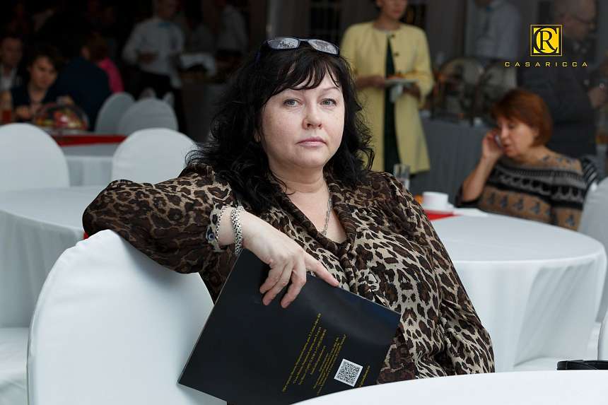 Премьера Легенды о Богатом Доме