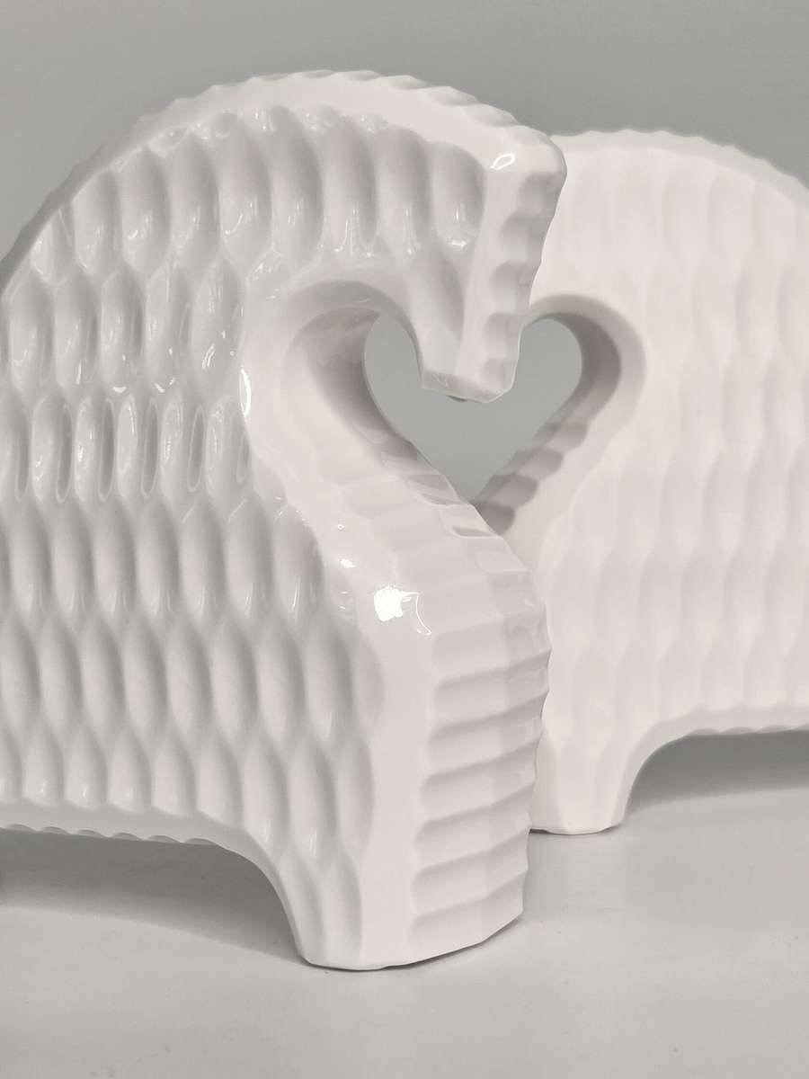 Настольный декор "Коник фактурный" большой