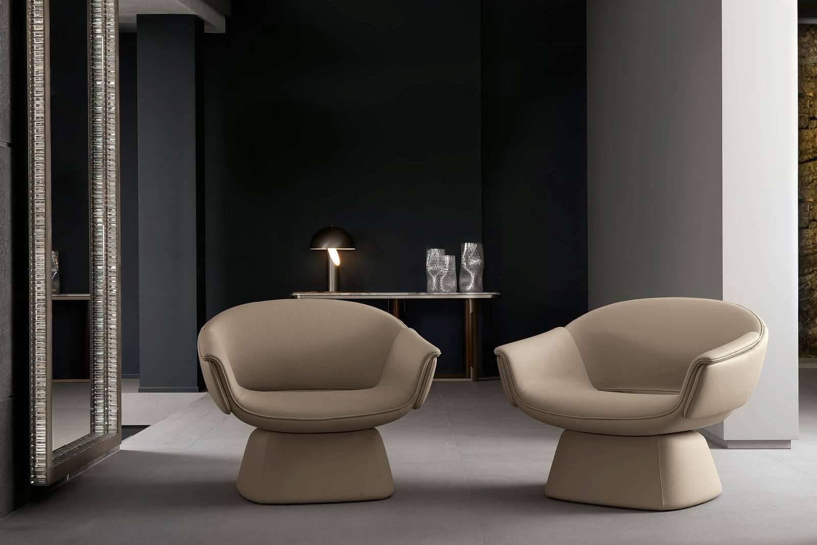 Opus_occasionalChiar_swivel7.jpg