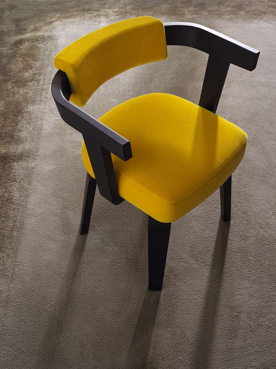 Molteni_PortaVolta__Chair_Herzog_de_Meuron-019.jpg