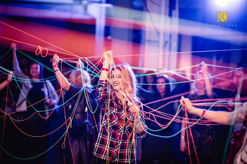 Яркая дизайнерская сеть от  Casa Ricca