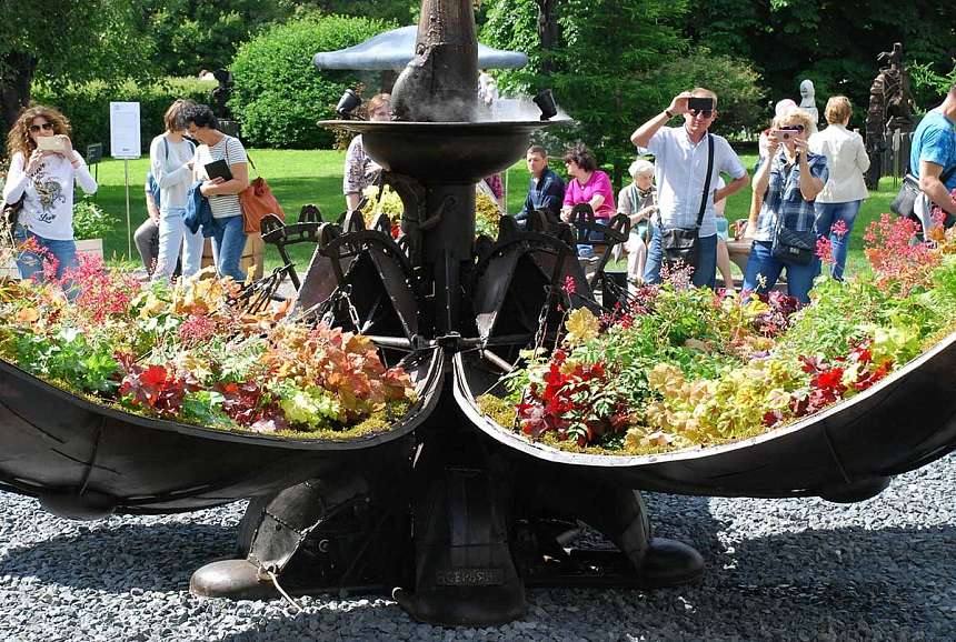 Garden tours 