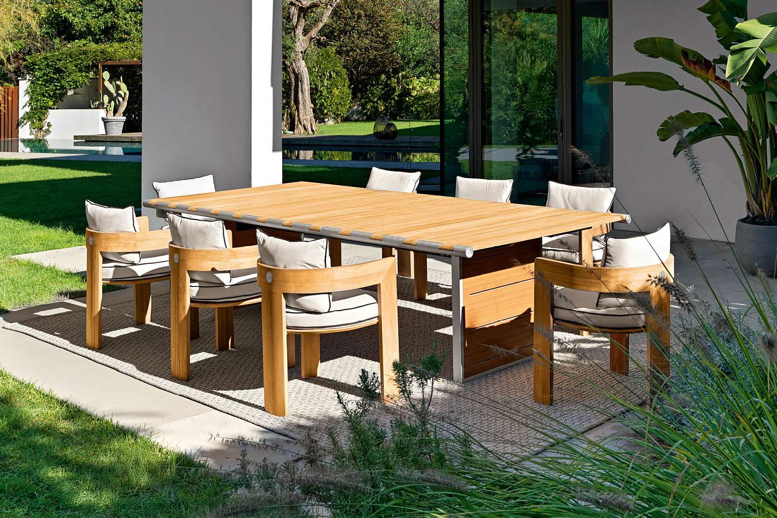 outdoor_chair4.jpg