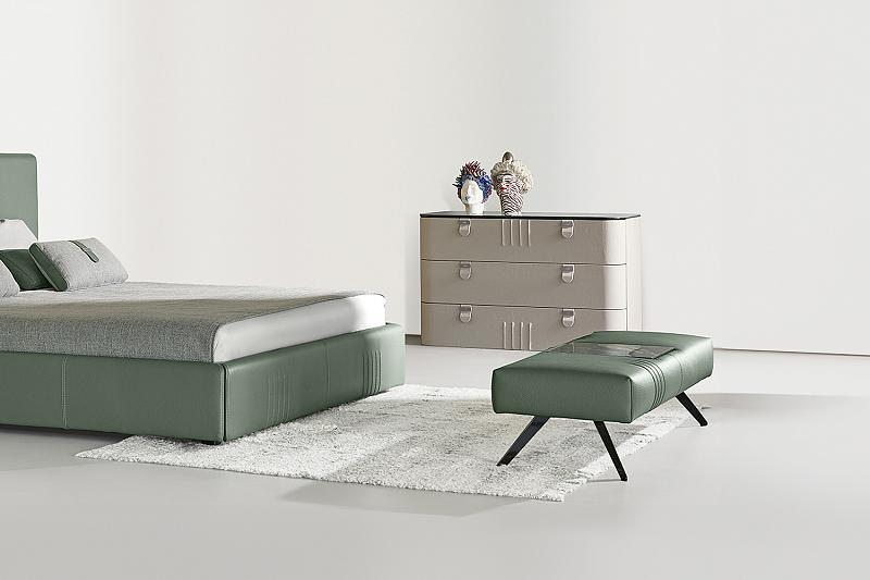 gmm-philly-bench-02.jpg