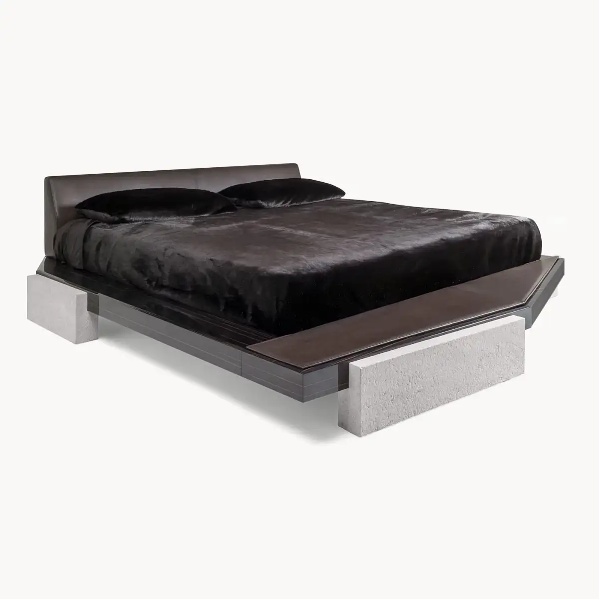 Visionnaire_Stealth_Bed_3765_6c23fec592.webp