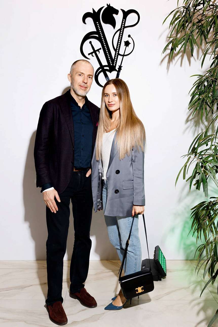 ТОРЖЕСТВЕННАЯ ЦЕРЕМОНИЯ ОТКРЫТИЯ ФЛАГМАНСКОГО ШОУ-РУМА VISIONNAIRE MOSCOW В ИНТЕРЬЕРНОМ ЦЕНТРЕ CASA RICCA EXPO