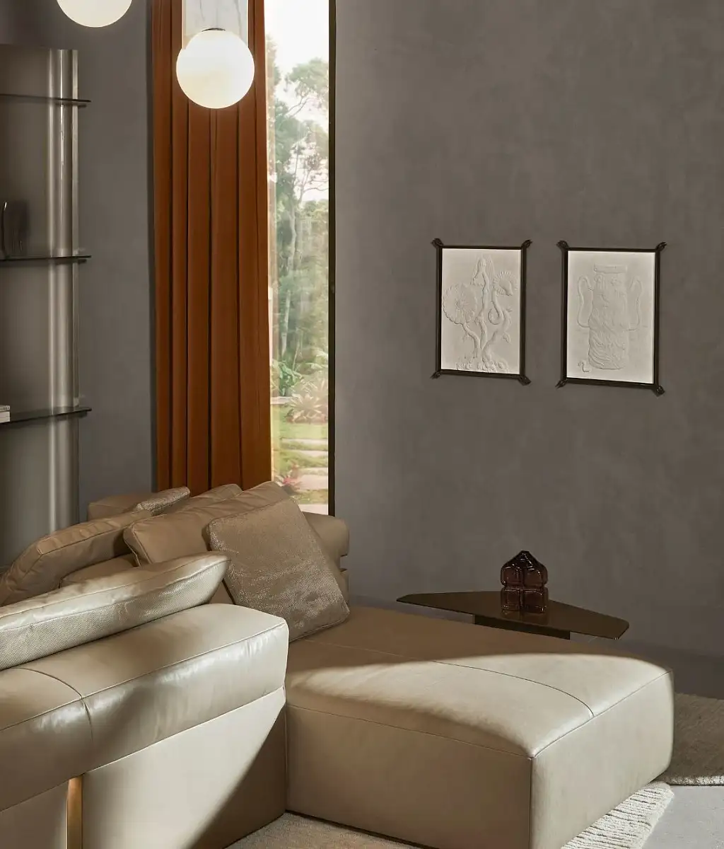 Visionnaire_Bold_Sofa_Website1_d5bcfcfecf.webp