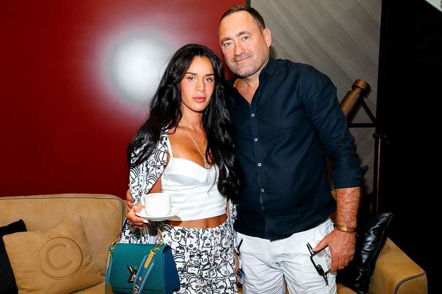 LUXURY ROAD CASA RICCA EXPO