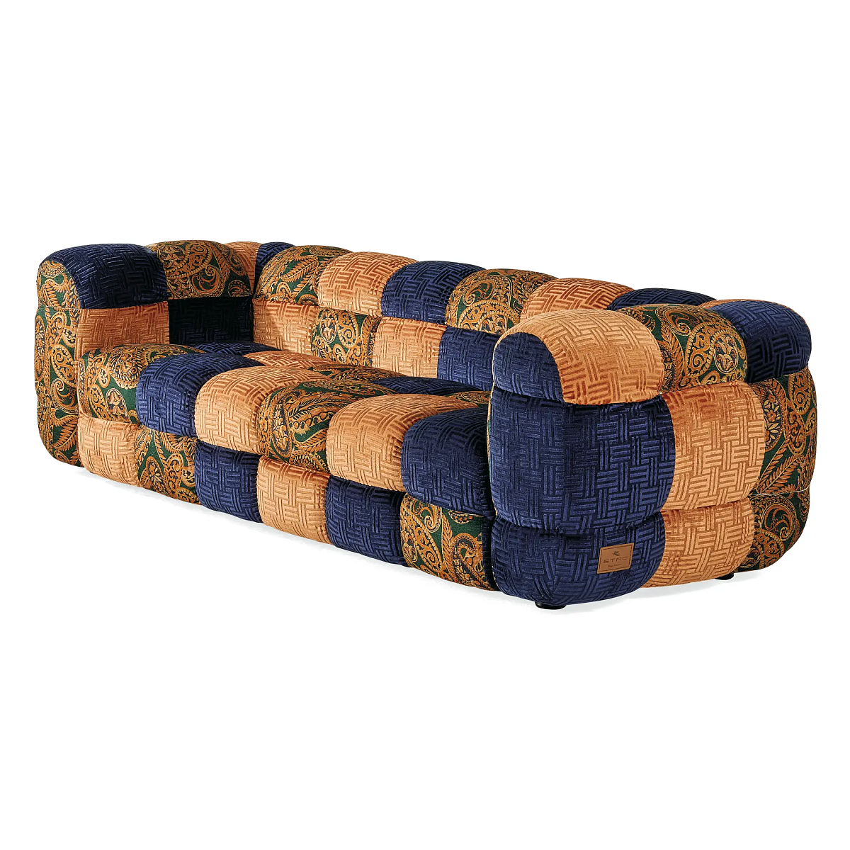 23757-EHI_QUILTANA_2-seater-sofa_T.QUPSA02AFFBB_2025_02.jpg
