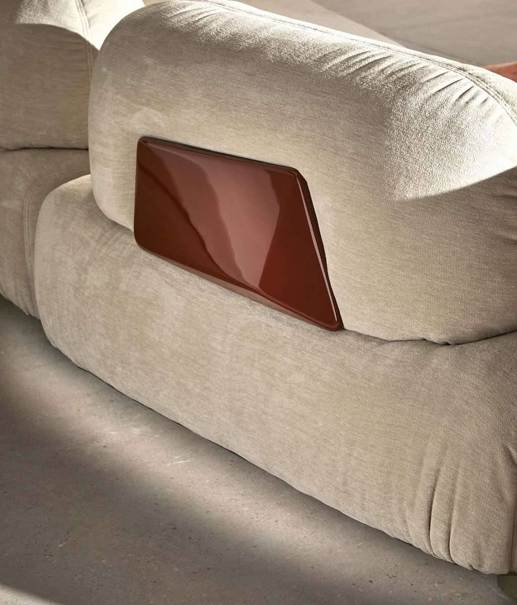 Visionnaire_Baton_Rouge_Sofa_Website2_80f61b5678.jpeg