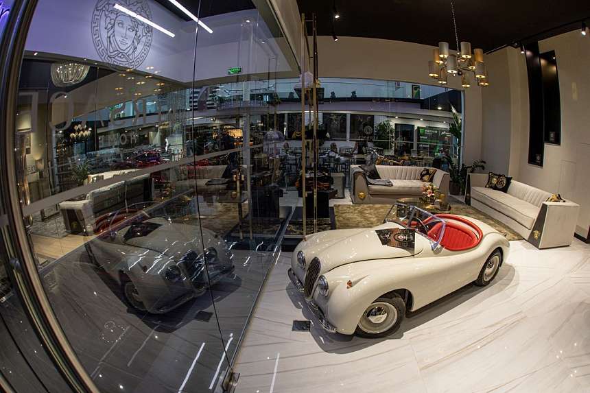 LUXURY ROAD CASA RICCA EXPO