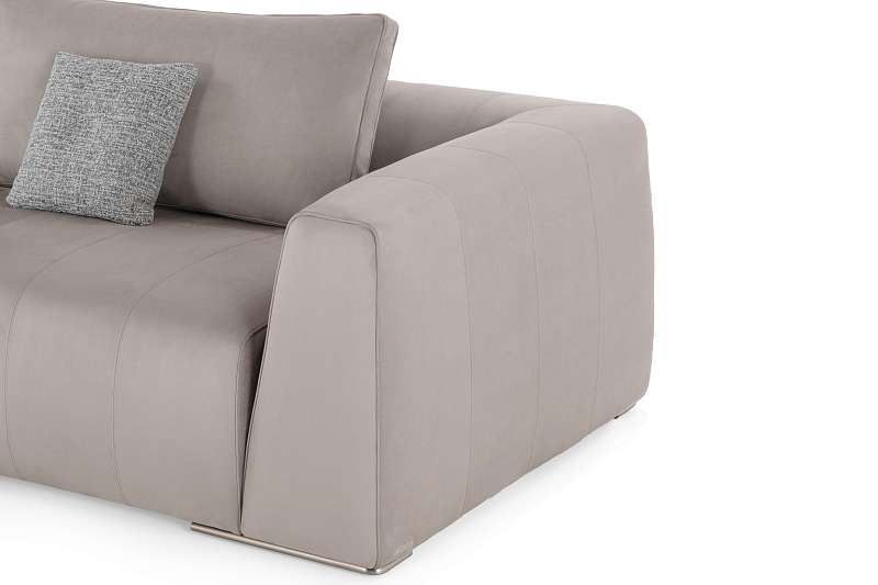 LOVING-FRANK-sofa_gallery_10b.jpg