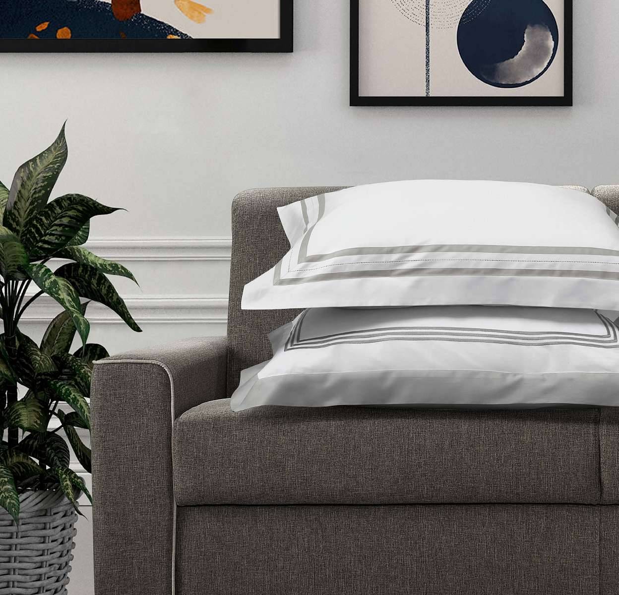 Комплект постельного белья STRESA цвет WHITE/KHAKI Пододеяльник 240x220 см Наволочки 50x75 см - 2 шт Простыня 270x290 см