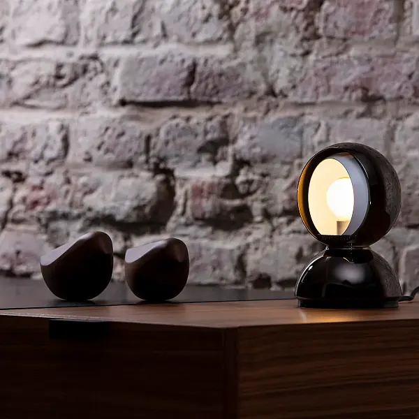 Artemide_Eclisse--955737c62719fbfa042f75bc0e35a46f.webp