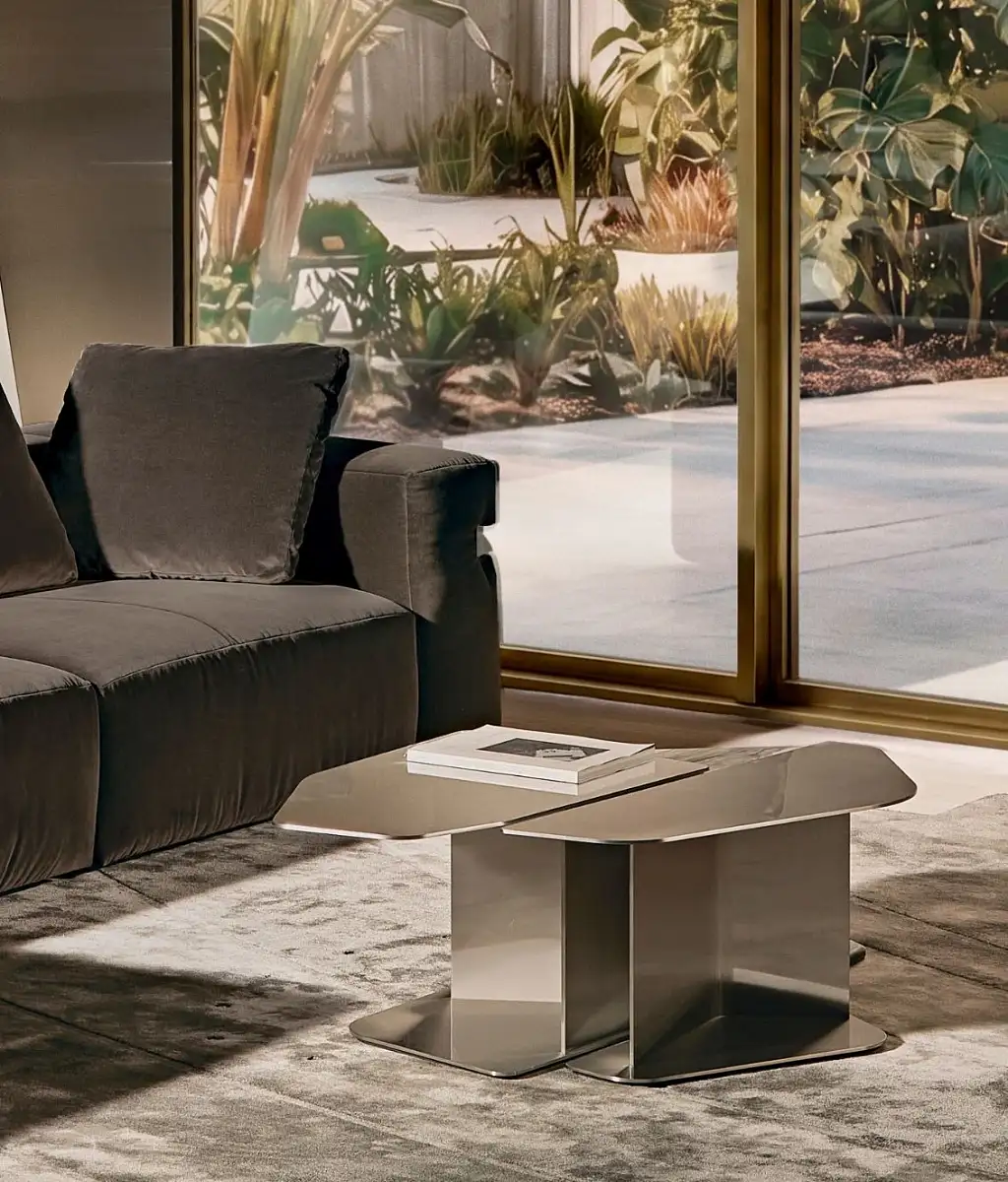 Visionnaire_Shear_Coffee_Table1_c4e03c0f7b.webp