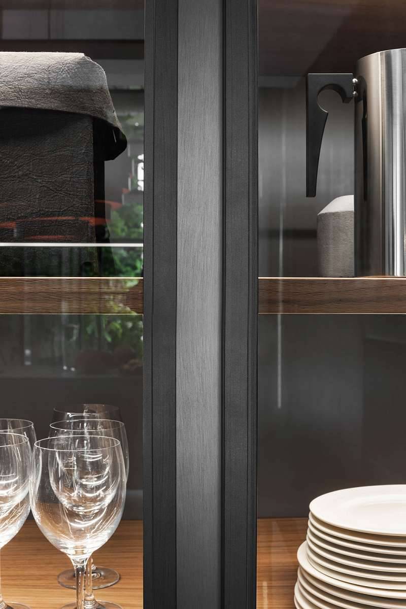 KC23_239a-AtelierColumns-VVDDoor_WEB.jpg