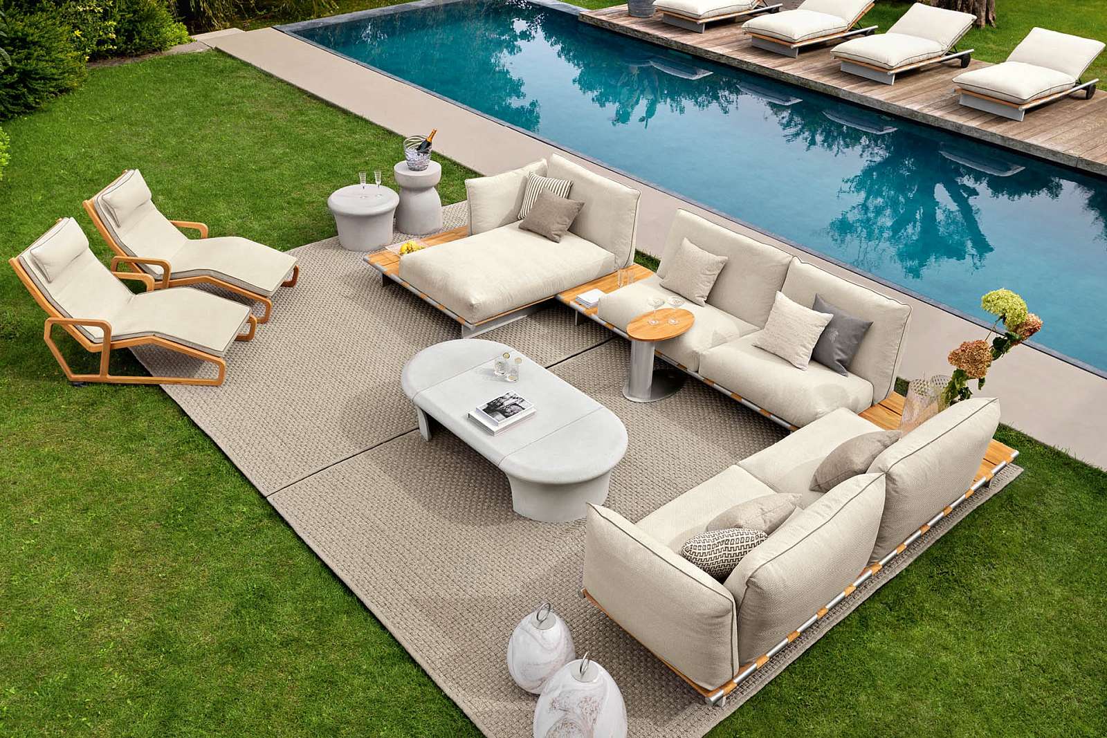 outdoor_modular-sofa-6.jpg