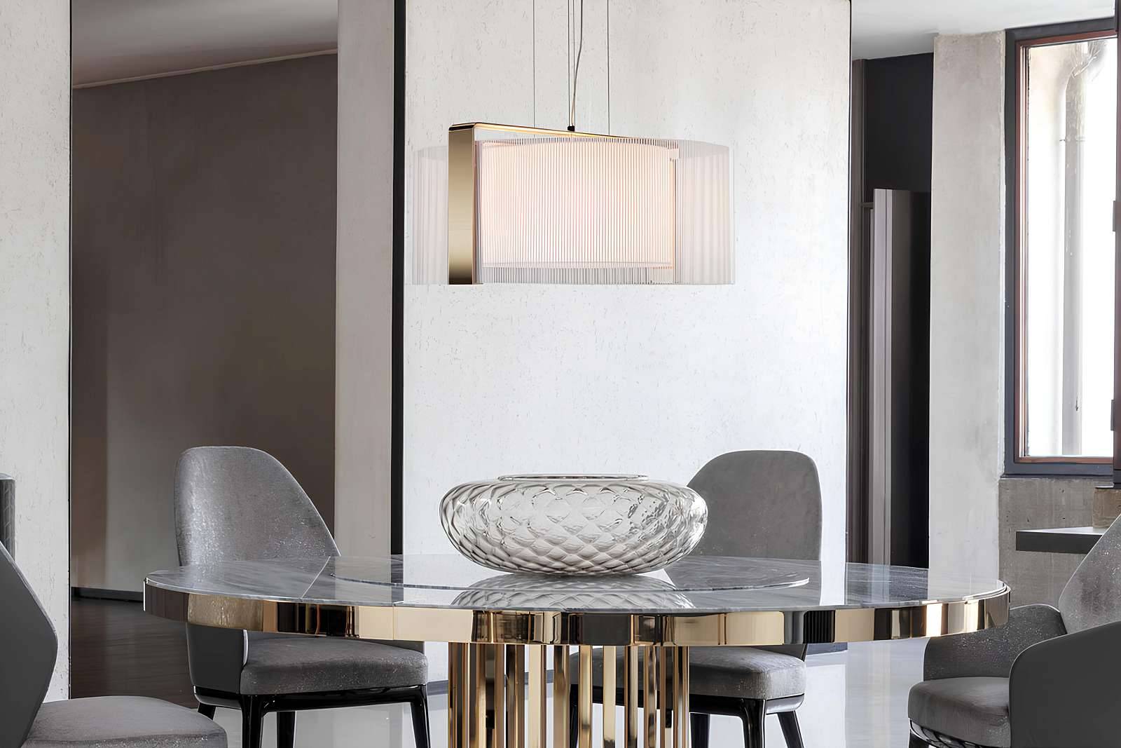Round_chandelier3.jpg