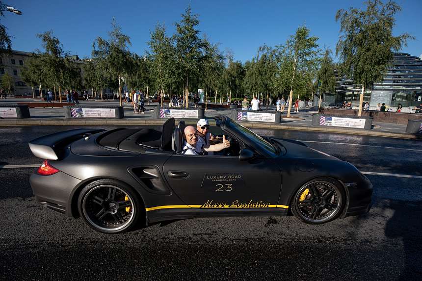 LUXURY ROAD CASA RICCA EXPO