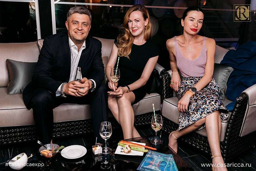 Ночь сюрреализма в Casa Ricca Expo