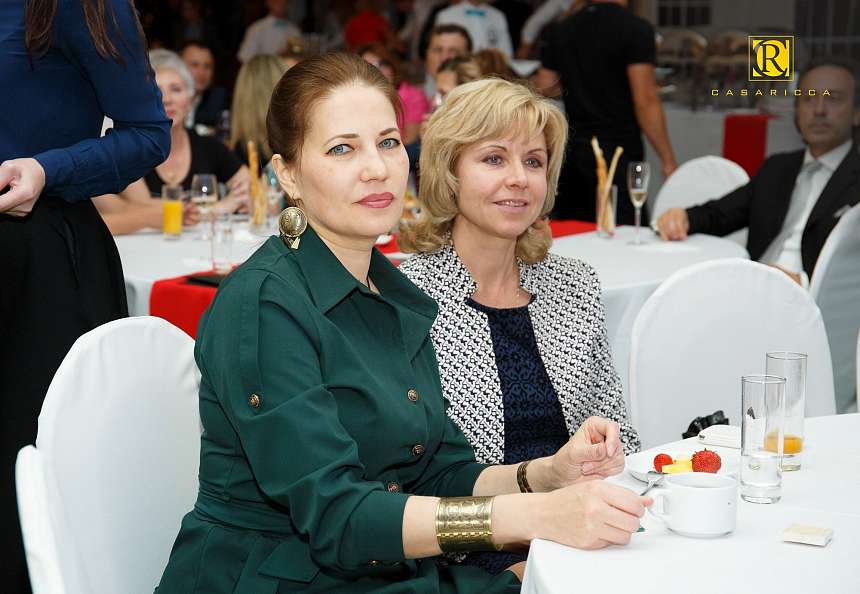 Премьера Легенды о Богатом Доме