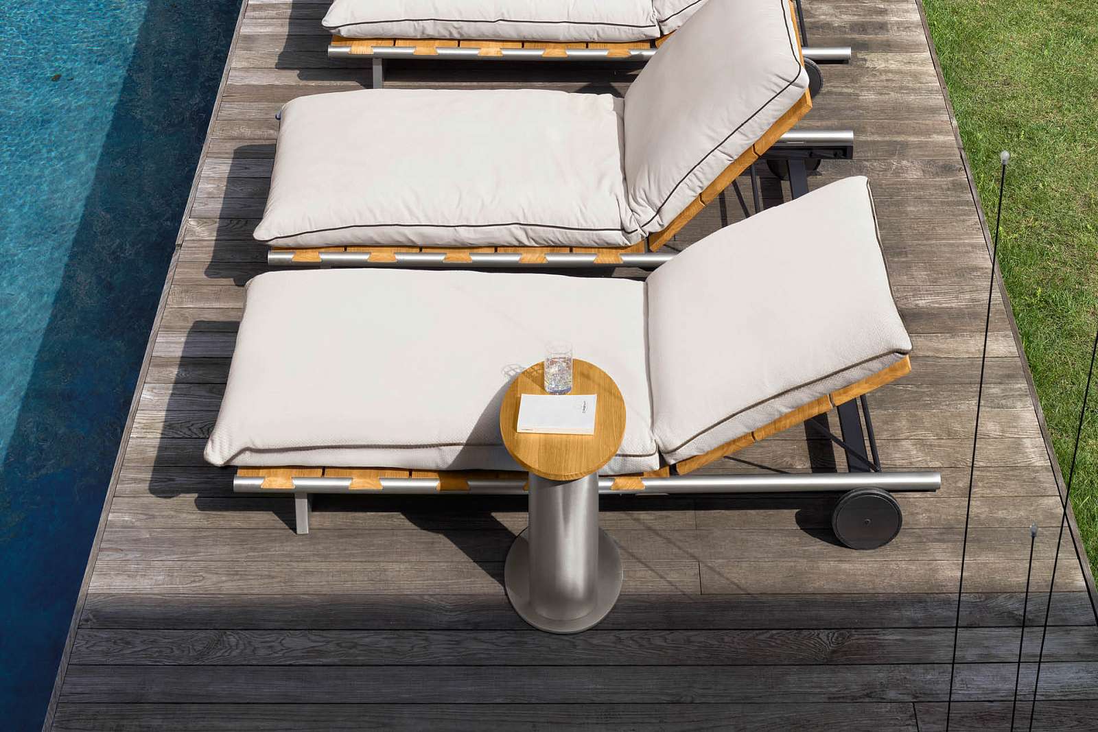 sofa-cocktail_table4.jpg