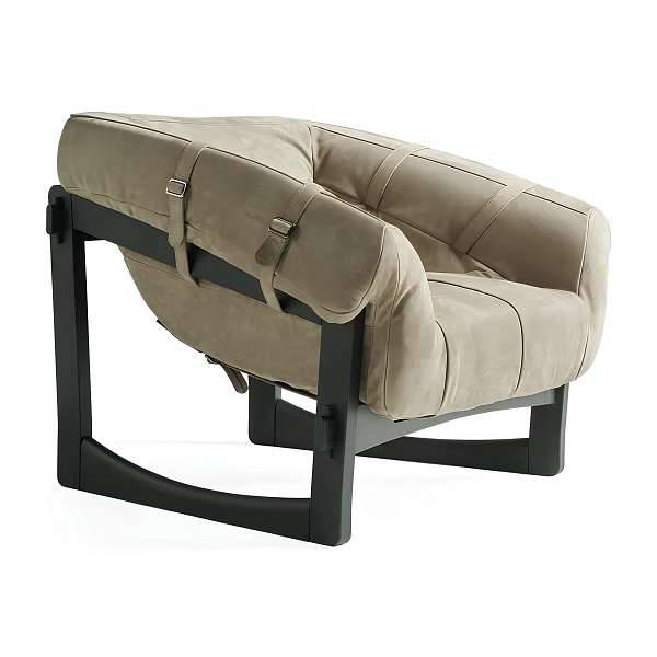 16501-GFH_MADISON_armchair_F.MAI.221.ABX_2023_02.jpg