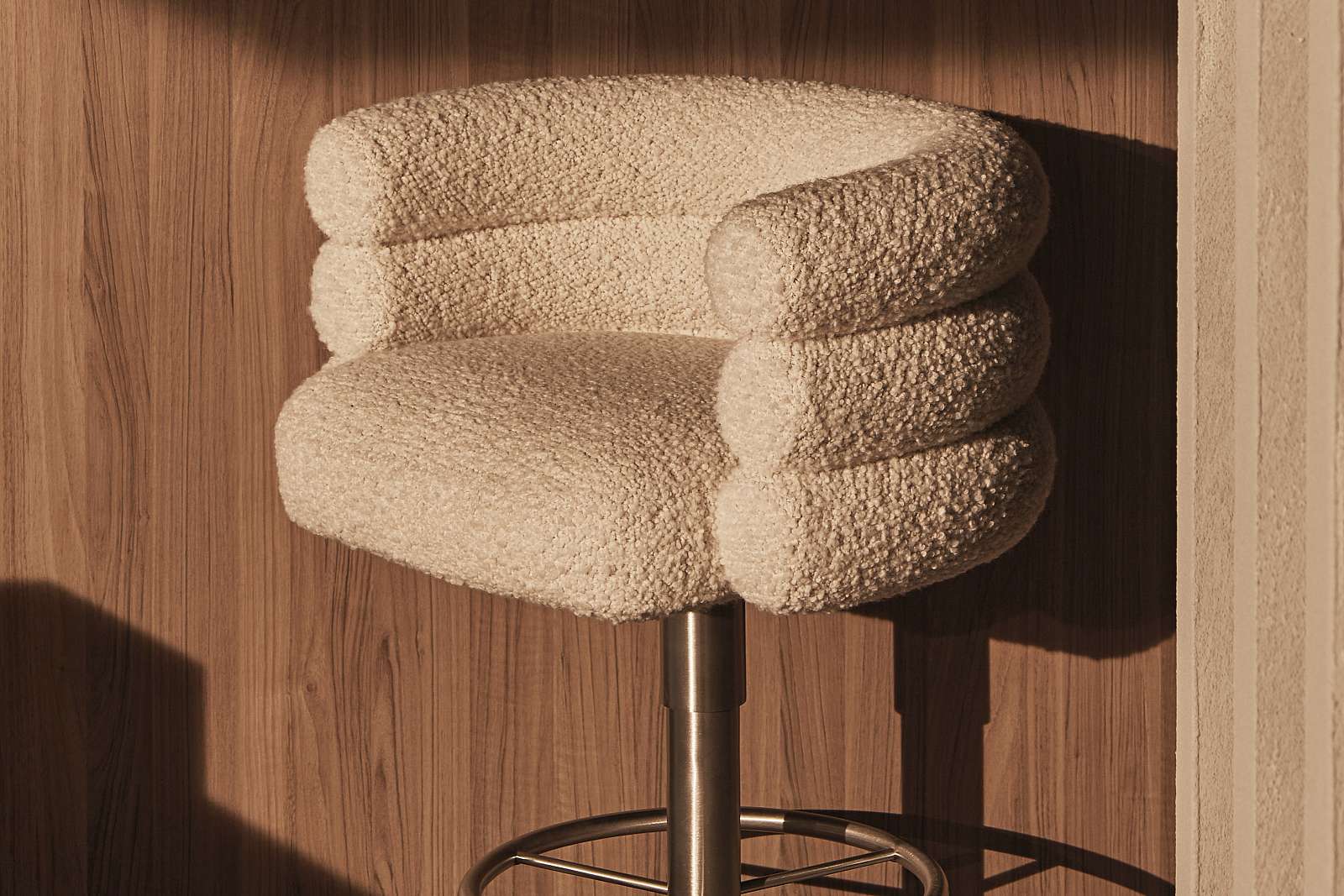 VOLUPTAS-stool_gallery_05.jpg
