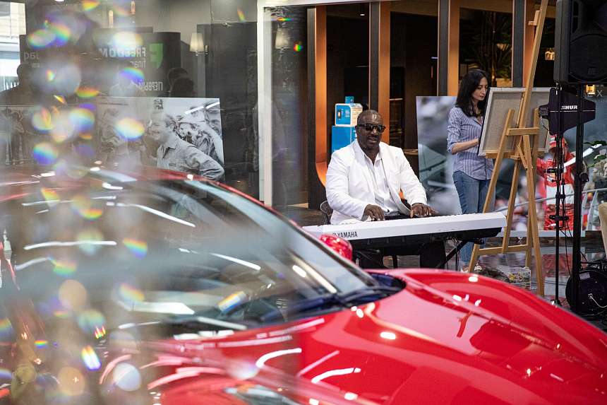 LUXURY ROAD CASA RICCA EXPO