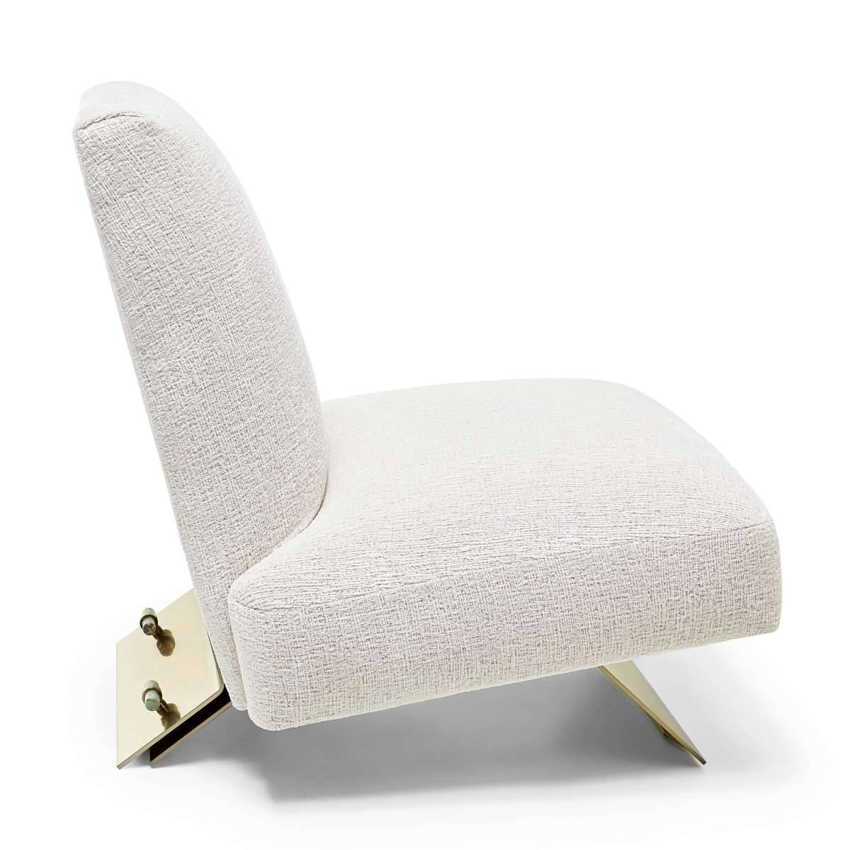 ARIES_armchair_gallery_02.jpg