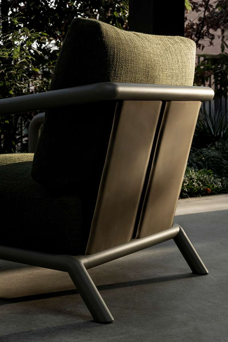 2026_PH_Col_Set_Soleva_Armchairs_Outdoor_08-HR_RGB.jpg