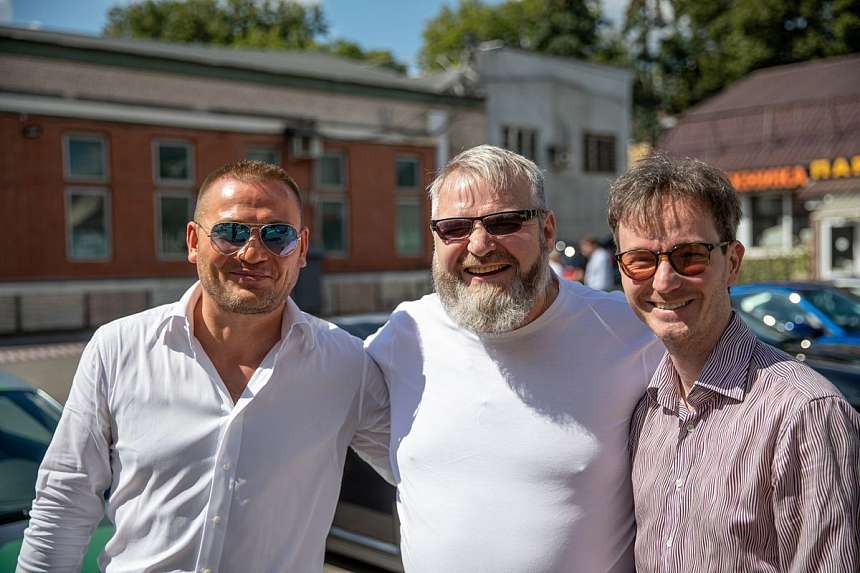 LUXURY ROAD CASA RICCA EXPO