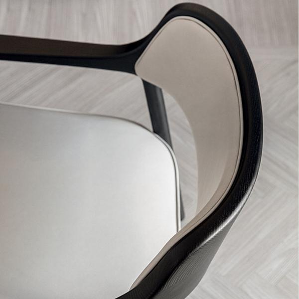 GM-WALTM-01-6-large.jpg