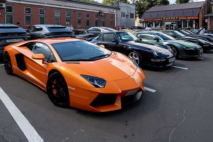 LUXURY ROAD CASA RICCA EXPO