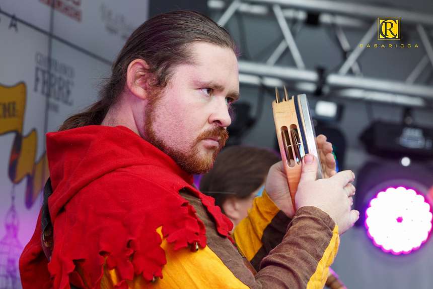 Премьера Легенды о Богатом Доме