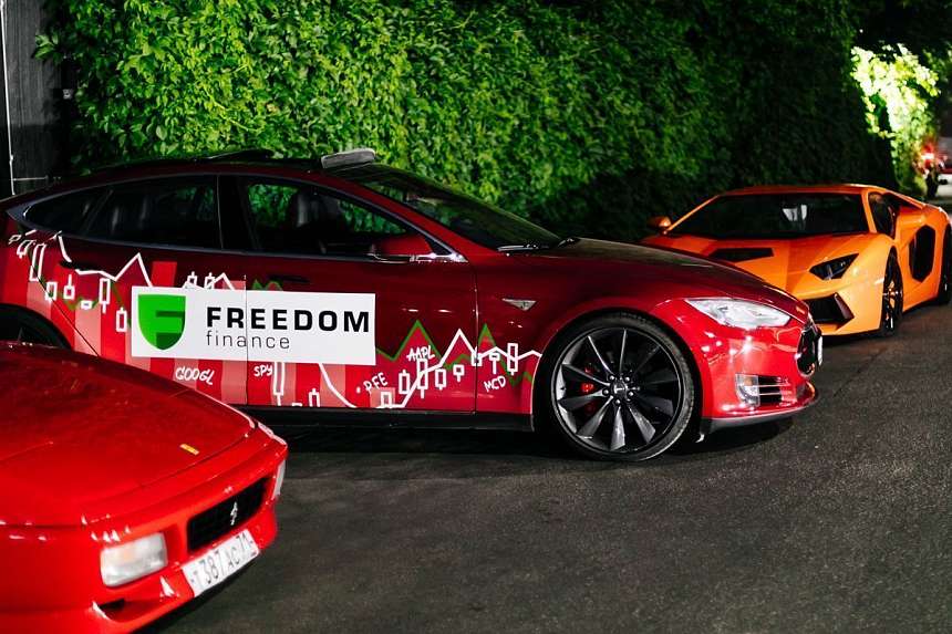 LUXURY ROAD CASA RICCA EXPO