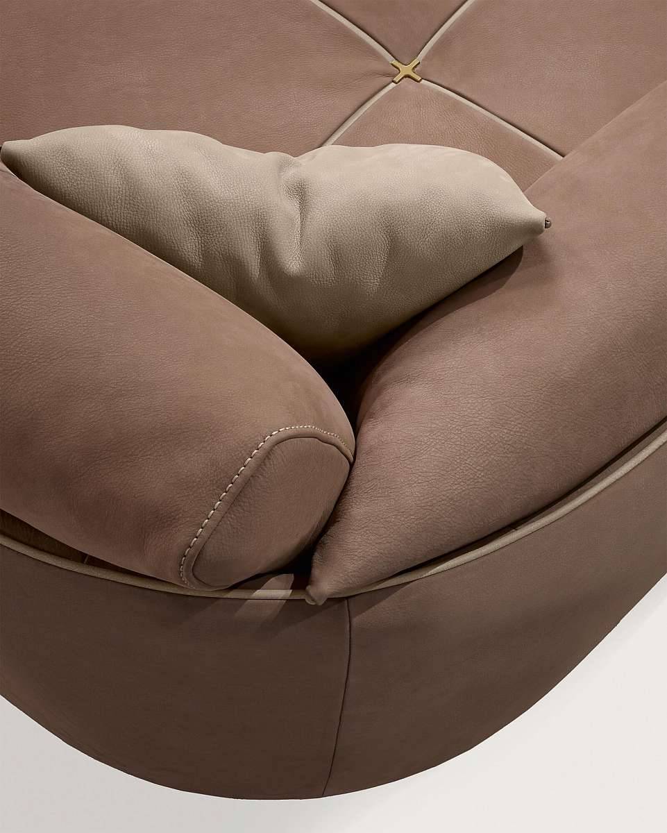 Gamma_Sofas_Space_Gallery - 03.7594aec8.jpg