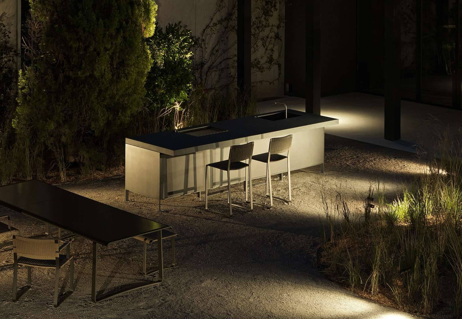 Molteni-Show-Room-Outdoor_cucina.jpg