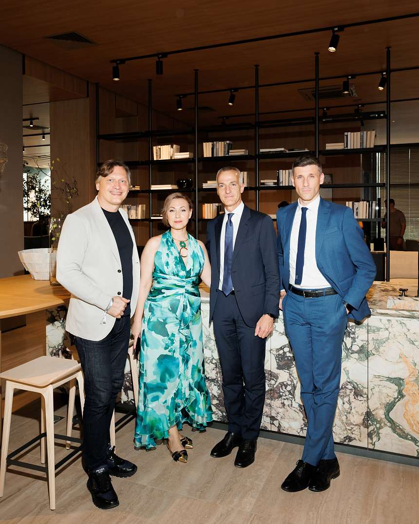 В Casa Ricca Expo состоялось открытие флагманского салона Molteni&C 