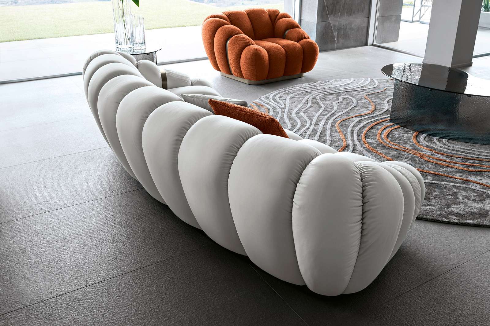 tresor_curved_sofa9.jpg