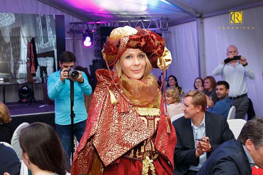 Премьера Легенды о Богатом Доме