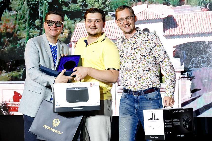 LUXURY ROAD CASA RICCA EXPO