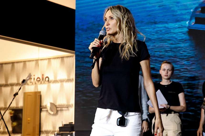 LUXURY ROAD CASA RICCA EXPO