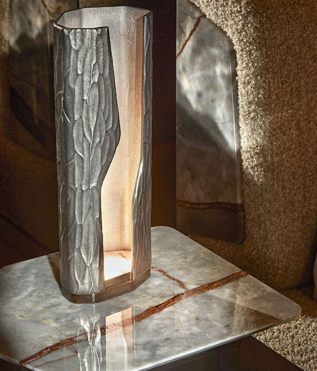 Visionnaire_Rift_Table_Lamp_Website1_551a1db158.jpeg