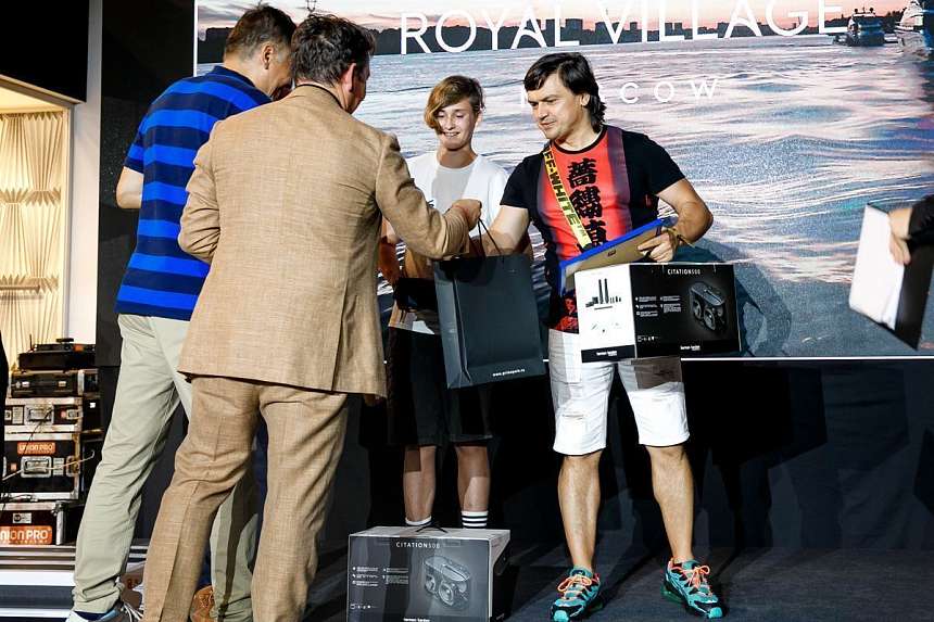 LUXURY ROAD CASA RICCA EXPO