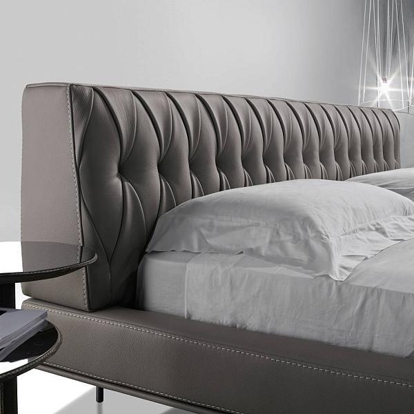 DandyHome_P145_McQueen_Nightw.jpg