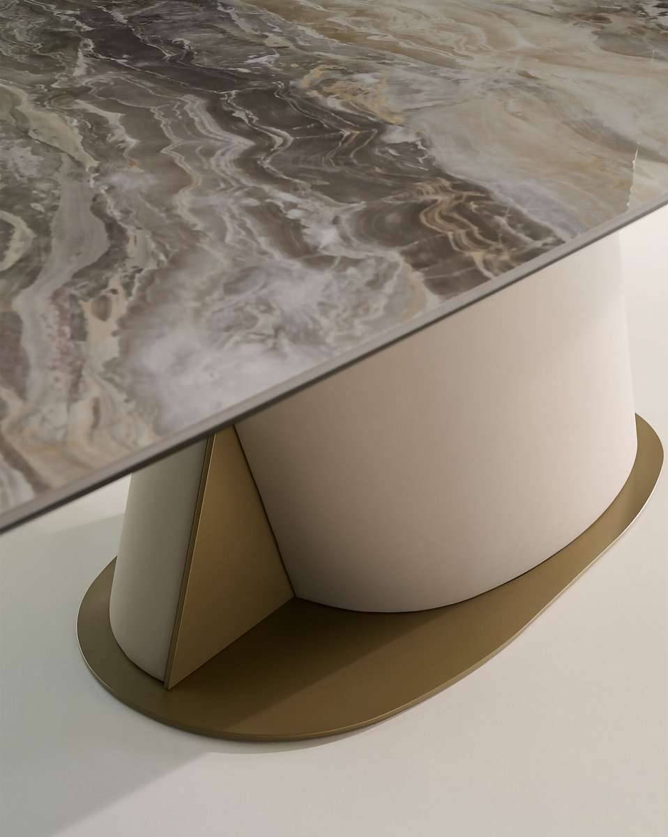 Dandy_Tables_Venus_Gallery - 02.781c5c21.jpg