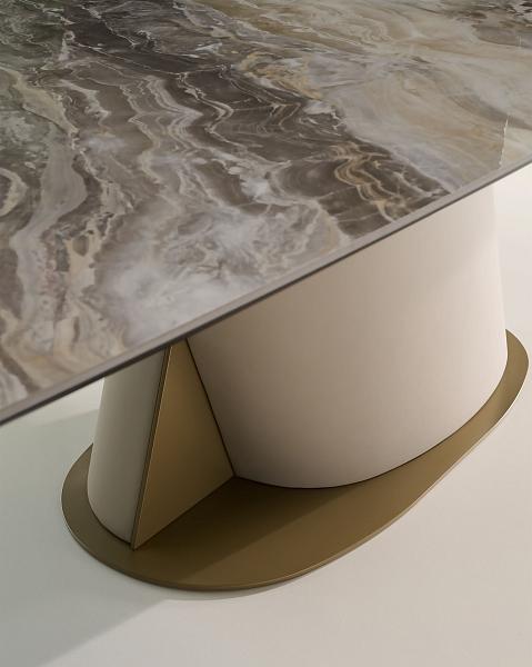 Dandy_Tables_Venus_Gallery - 02.781c5c21.jpg